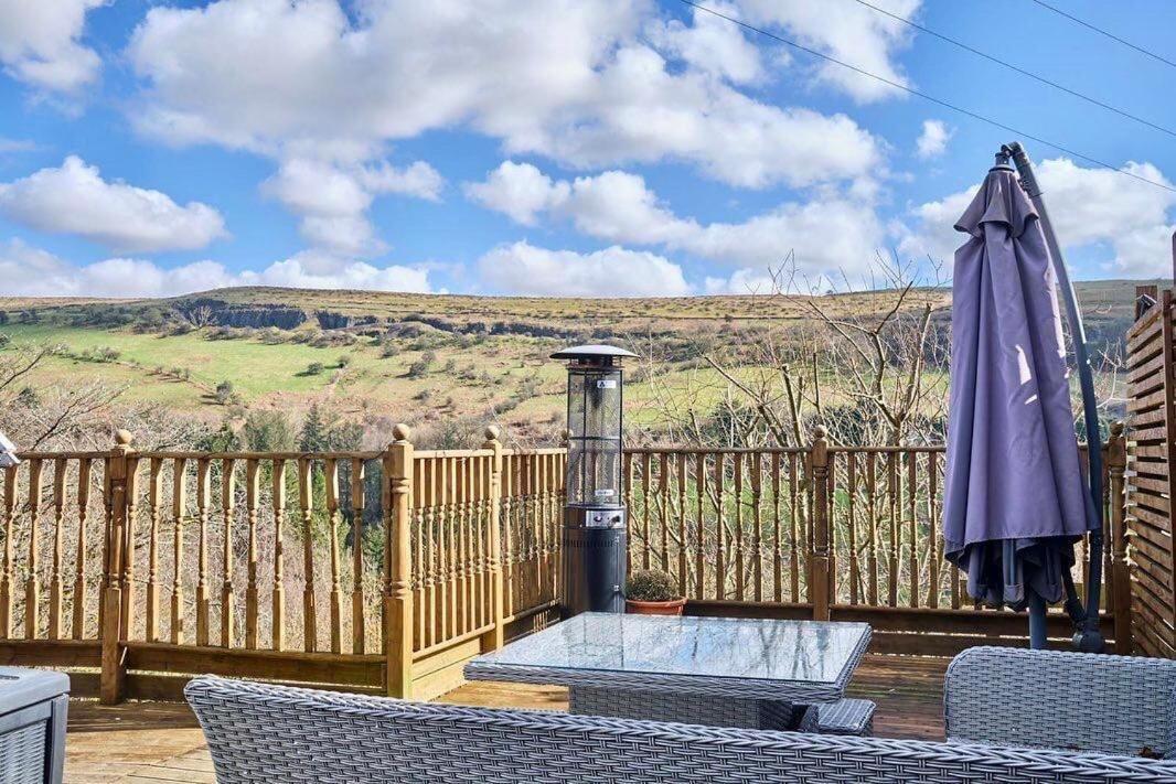 Villa 1 - Ein Trysor Cudd - Outdoor Bathtub - Incredible Views à Pont Sticill Extérieur photo